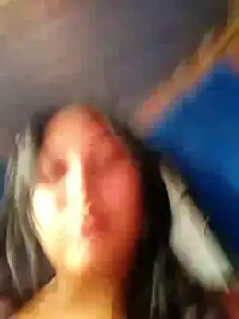 mommy-hot-valeria webcam