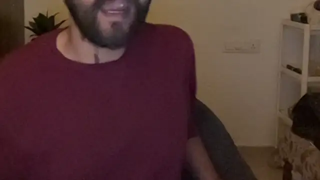 MakeMeAwareAah webcam