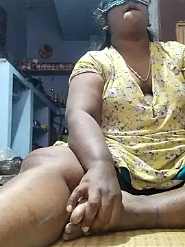 divyatamil143 webcam