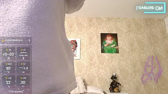 nahomi_blaze56 webcam