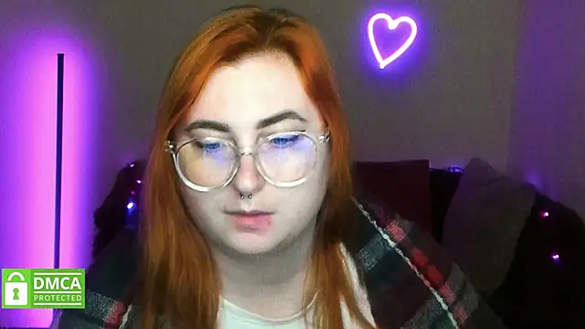 Alicia_love00 webcam