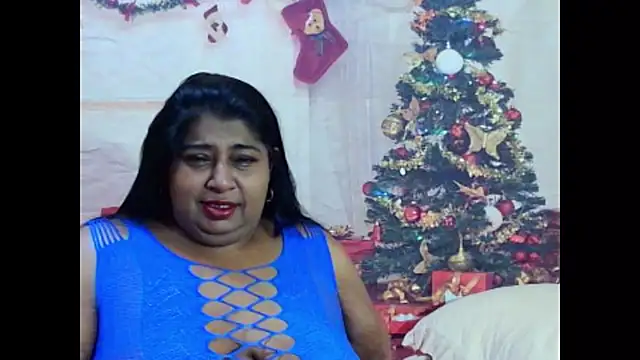 indianhoney694u webcam