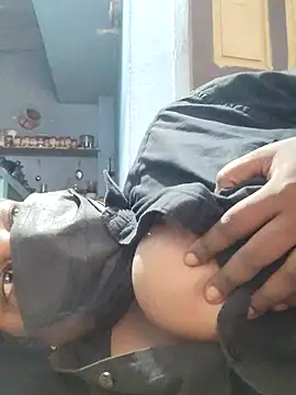 divyatamil143 webcam