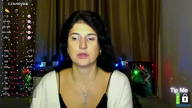 Alianna_Solo_Kisses webcam