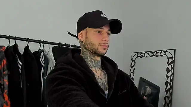 _jamesleandros1 webcam