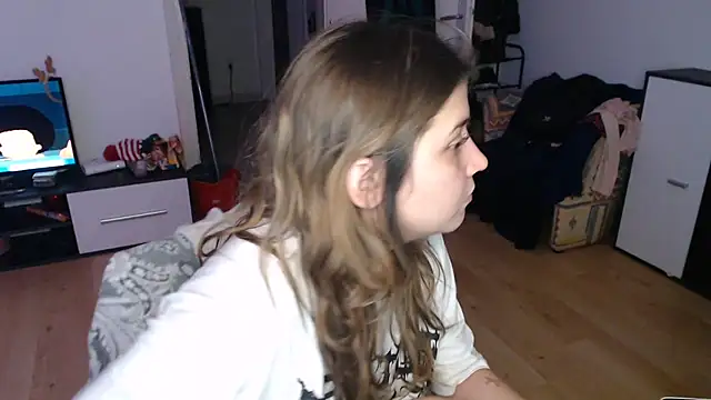 Aliens4twenty webcam