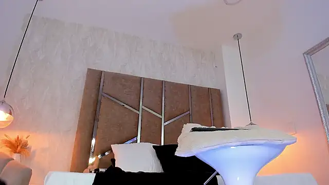 Martinaa_Jones_ webcam