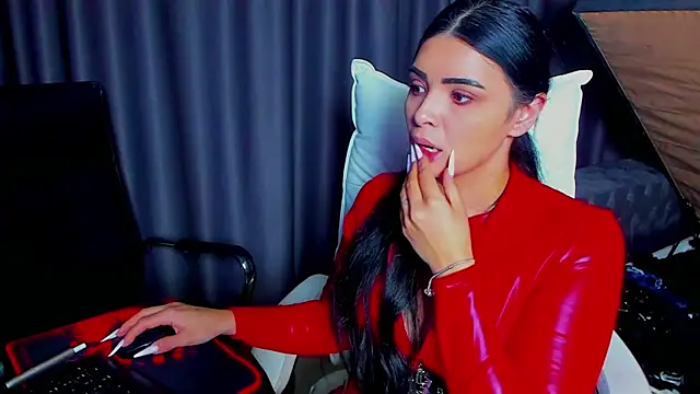 DevashaQueenX webcam