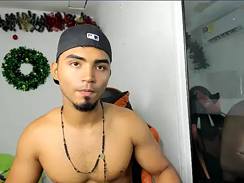 andrew_jonhes webcam