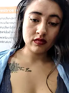 _Sarah-Office1 from StripChat is Freechat