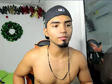 andrew_jonhes webcam