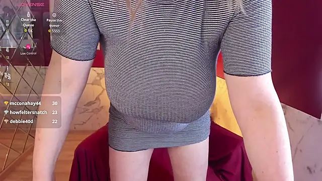 KellyPerfection webcam