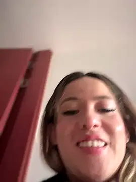 nicky_sexfire - Nicky_sexfire's free webcam - UK Sex Cams