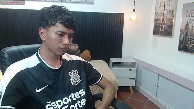 markbowie - Markbowie's free webcam - UK Sex Cams