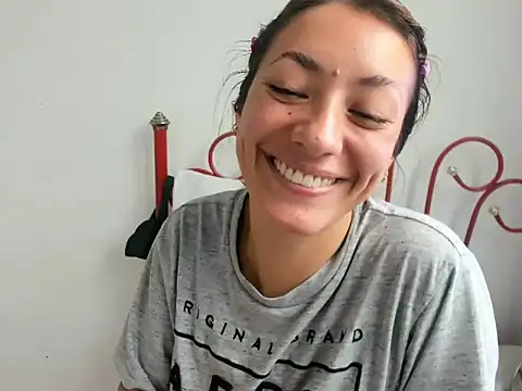 DulceLorrainexx webcam