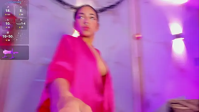 aron_and_molly - Aron_and_molly's free webcam - UK Sex Cams