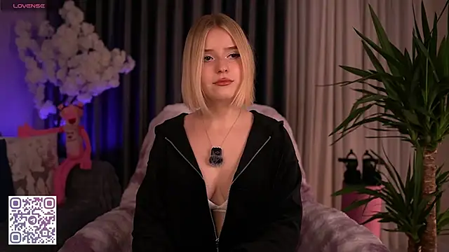 dragonwind - Dragonwind's free webcam - UK Sex Cams