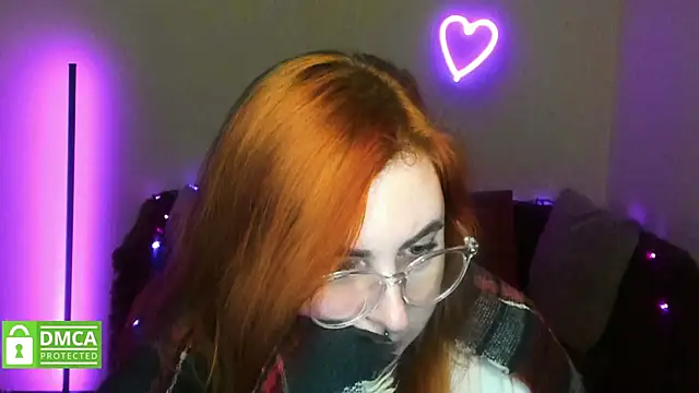 Alicia_love00 webcam