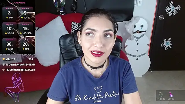 lunasub69_ (F milf) - control lush x 2min