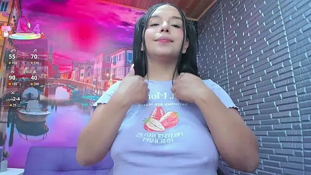 Small_naughty_ webcam