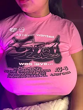 GLaM_GoDdEsS_143 webcam