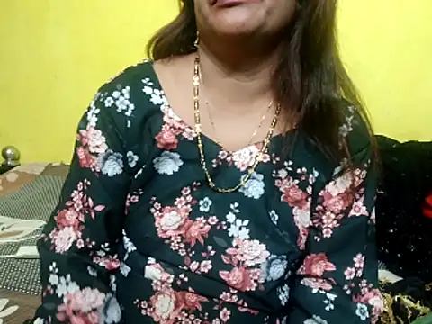 Princessroooh webcam