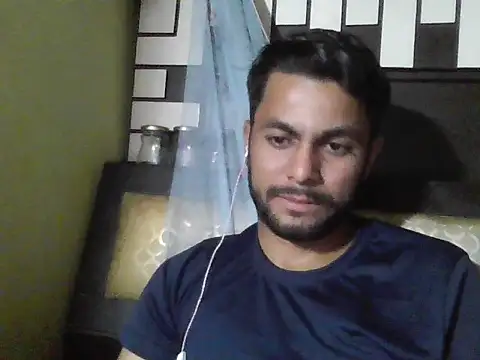 Stubborndesiboy webcam