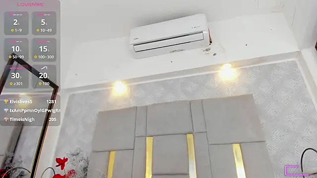 Camilaa_Sanchez_ webcam