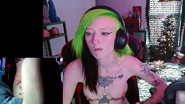 alicewonder09 webcam