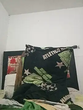 MaximoSualteza777 webcam