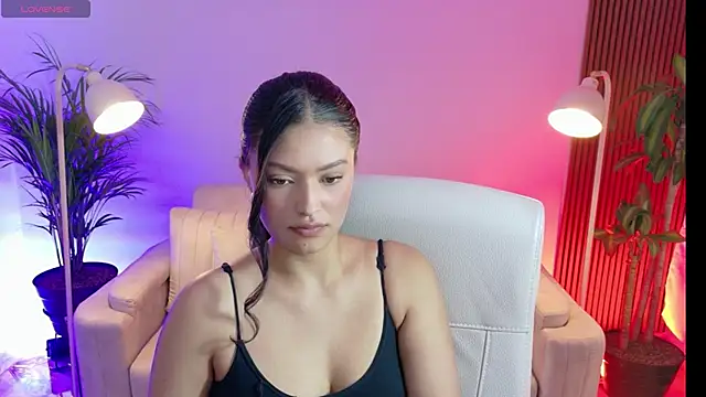 Victoria Moon (Victoria___moon)