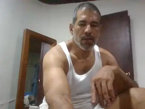 jackbigcock11 webcam