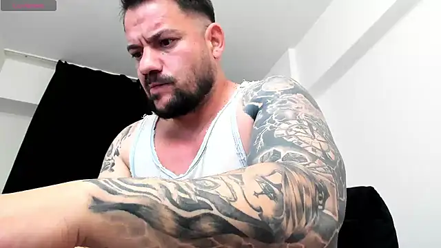 musclemonster31 webcam