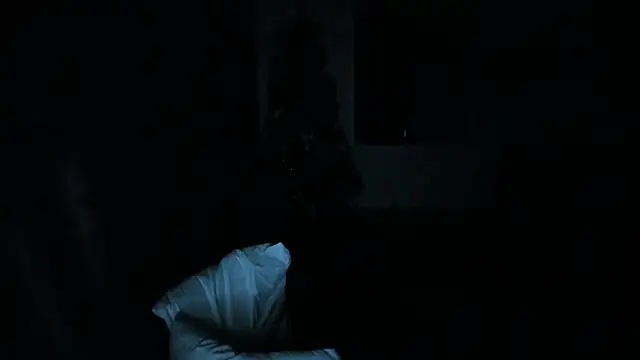 Ella_sweety00 webcam