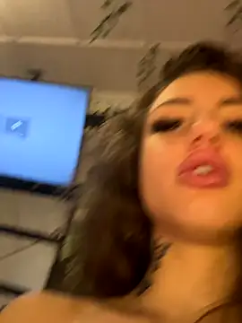 AnastasiaJune webcam