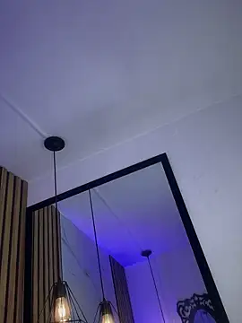 Webcam Model (Honey_noir)  is live.Free join now!