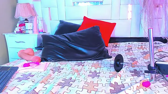 Lilith_Vincent webcam