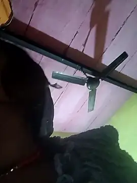 Webcam Model (Pooja_hote) is live