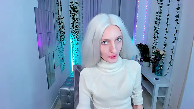 ViktoriaClark webcam