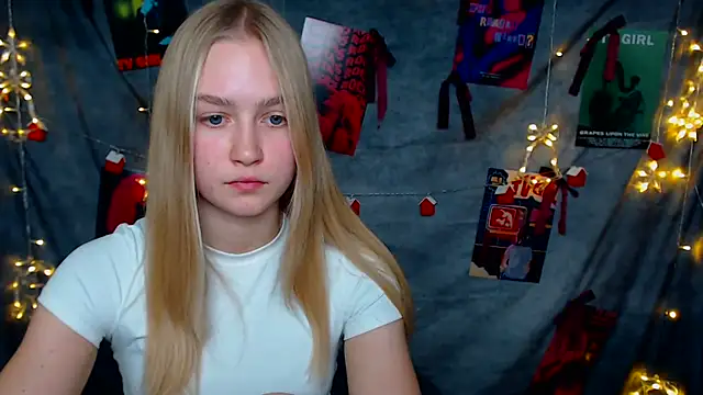 MademoiselleCl webcam