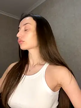 polli_kiss xxx live show