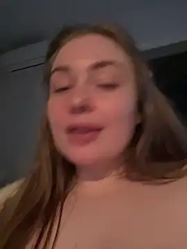 DeniMilkyyyyy webcam