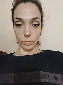 SheTheDeeevil webcam