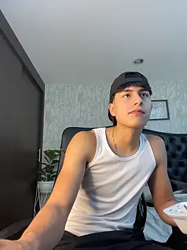 lander_cruz (M twink) - remove shirt