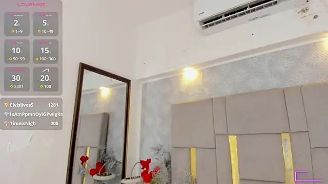 Camilaa_Sanchez_ webcam