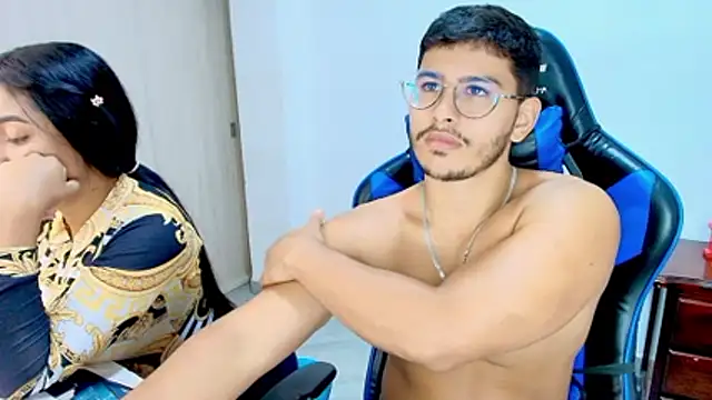 sophia_and_alex webcam