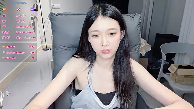 NiNi-baby520 webcam