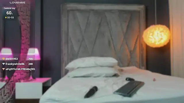 Pamela_Johnsonn webcam