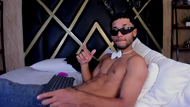 Thiagoferreti webcam