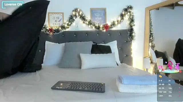 Sara_puertaa_ webcam